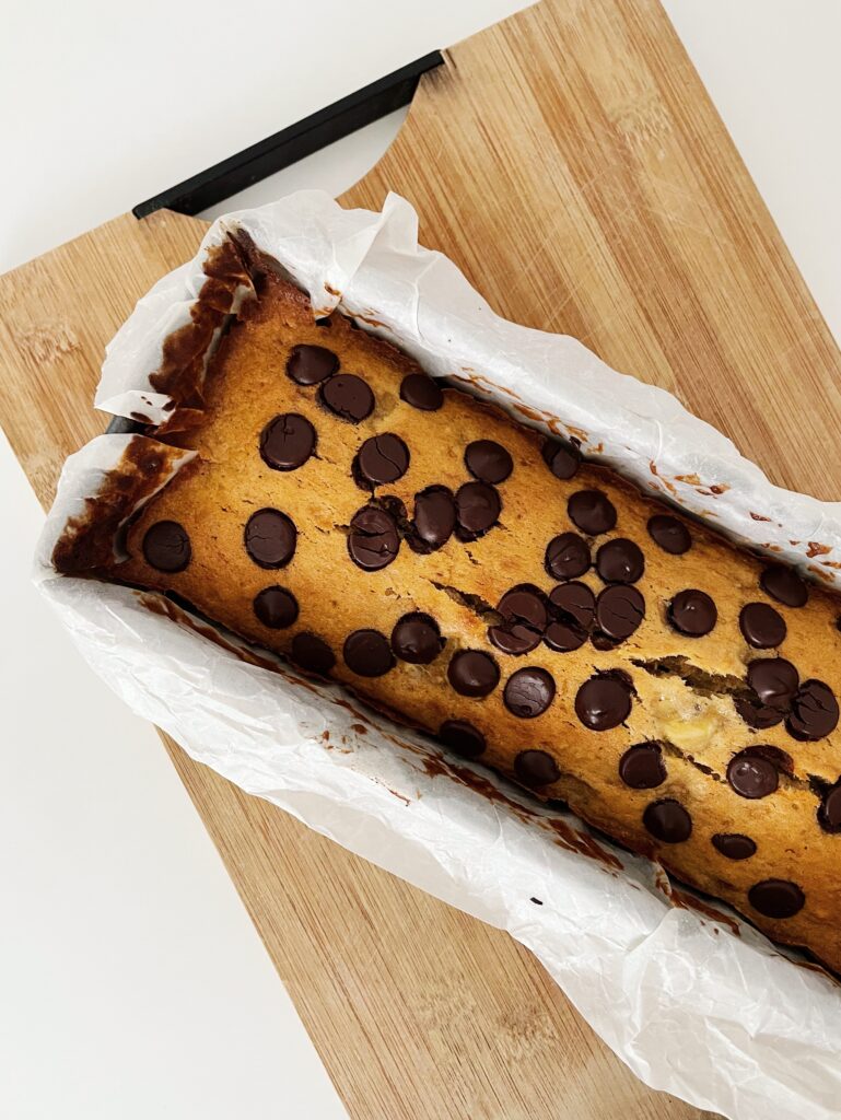 recipe-graphic-banana bread-one bowl, moist, easy to make, delicious